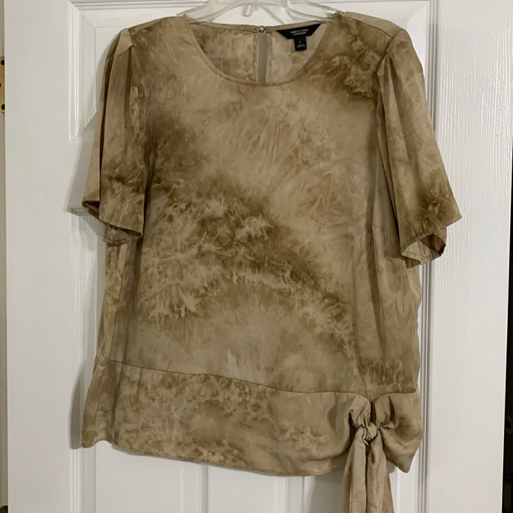 Simply Vera tan blouse